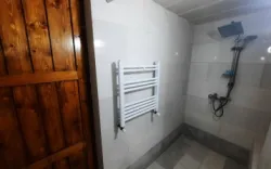 اقامتگاه سنتی افوشتا نطنز - سرویس بهداشتی و حمام 