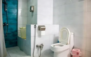مجتمع گردشگری متین آباد نطنز - سرویس بهداشتی و حمام