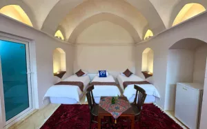 اقامتگاه سنتی باران آران و بیدگل - اتاق 3 تخته (3 تخت 1 نفره)