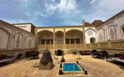 اقامتگاه سنتی باران آران و بیدگل - نمای محوطه 