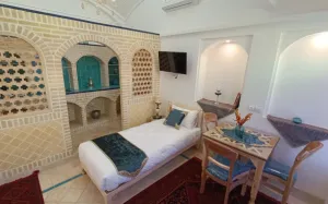 اقامتگاه سنتی عمارت شمسه آران و بیدگل - اتاق 1 تخته (1 تخت 1 نفره)
