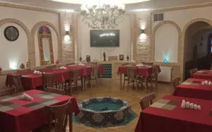 هتل بوتیک افصح الدوله بادرود - رستوران 