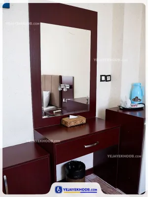 هتل آپارتمان حجت نو مشهد - امکانات اتاق (میز آرایش)