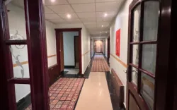 هتل رضا شیروان - راهرو