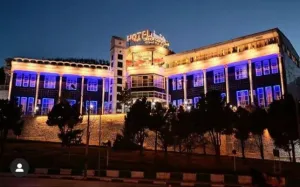 هتل رضا شیروان - نمای بیرونی 
