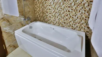 هتل کانیار علی آباد - حمام