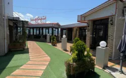هتل آپارتمان برجیس خان به بین - روف گاردن