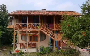 اقامتگاه بومگردی آوش بندرگز - نمای بیرونی 