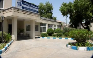 هتل جهانگردی میناب - نمای بیرونی 
