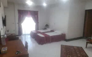 هتل مروارید صدرا بهشهر - اتاق 2 تخته (2 تخت 1 نفره)