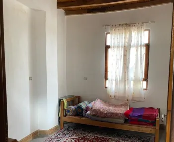 اقامتگاه بومگردی ایران منش سوادکوه - نمای اتاق 
