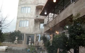 هتل باغ سرهنگ بابل - نمای بیرونی 