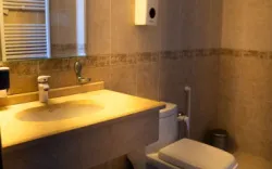 هتل الماس عباس آباد - سرویس بهداشتی 