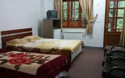 هتل آریا ماسوله - اتاق 3 تخته (1 تخت 2 نفره 1 تخت 1 نفره)