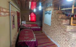 اقامتگاه بومگردی دورنا مشگین شهر - نمای اتاق 
