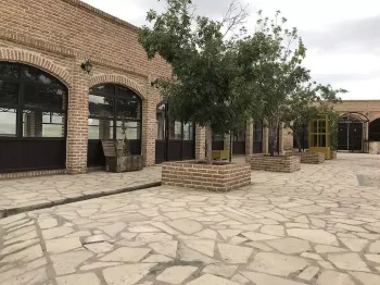 اقامتگاه سنتی بام خلخال - نمای بیرونی 