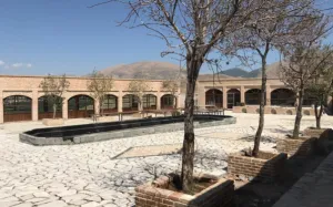 اقامتگاه سنتی بام خلخال - نمای بیرونی 