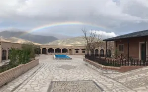 اقامتگاه سنتی بام خلخال - نمای بیرونی 