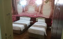 مهمانسرا جهانگردی زاهدان - اتاق 3 تخته (1 تخت 2 نفره 1 تخت 1 نفره)