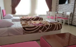 هتل آبگرم محلات - اتاق 2 تخته (2 تخت 1 نفره)