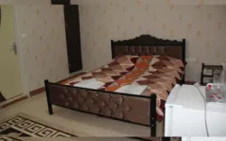 هتل هالیس بروجرد - اتاق 2 تخته (1 تخت 2 نفره)