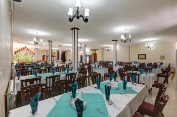 هتل جهانگردی بم - رستوران