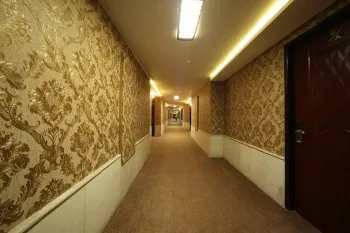 هتل بزرگ اندیمشک - راهرو