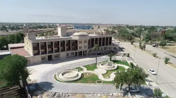 هتل بزرگ اندیمشک - نمای بیرونی 