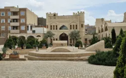 مجتمع گردشگری عمارت حاکم ساوه - نمای بیرونی 