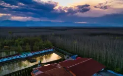 مجتمع اقامتی مهرگان صومعه سرا - نمای بیرونی