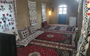 اقامتگاه بومگردی رستم زادگان سیستان زابل - نمای اتاق