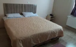 هتل آتا سلماس - اتاق 2 تخته (1 تخت 2 نفره)