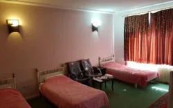 هتل برنجیان میاندوآب - اتاق 3 تخته (3 تخت 1 نفره)