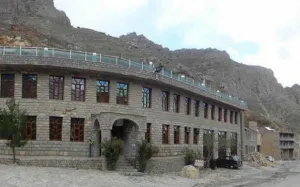 هتل شادی اورامان - نمای بیرونی 