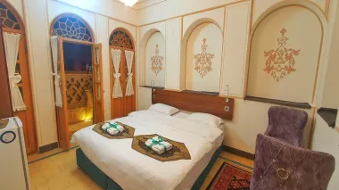 هتل گل آرا اصفهان - اتاق 2 تخته (1 تخت 2 نفره)