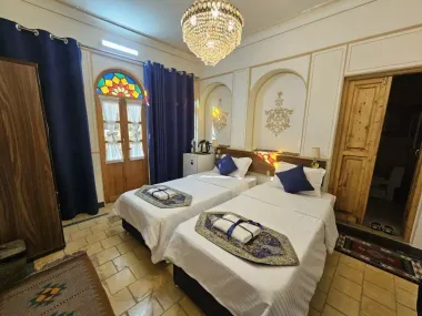 هتل گل آرا اصفهان - اتاق 2 تخته (2 تخت 1 نفره)