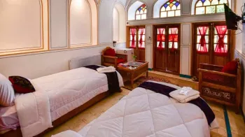 اقامتگاه سنتی یاس اصفهان - اتاق 2 تخته (2 تخت 1 نفره)