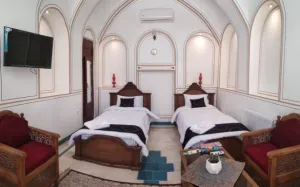 اقامتگاه سنتی یاس اصفهان - اتاق 2 تخته (2 تخت 1 نفره)