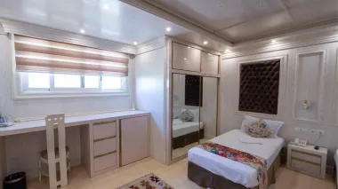 هتل ونوس اصفهان - اتاق 1 تخته (1 تخت 1 نفره)