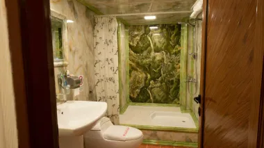 هتل ونوس اصفهان - سرویس بهداشتی و حمام