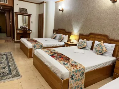 هتل ونوس اصفهان - اتاق 4 تخته (2 تخت 2 نفره)