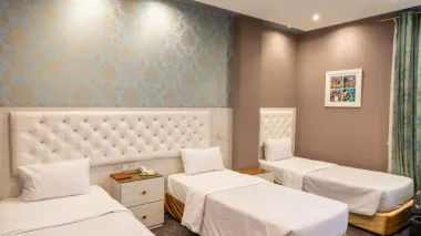 هتل خواجو اصفهان - اتاق 3 تخته (3 تخت 1 نفره)