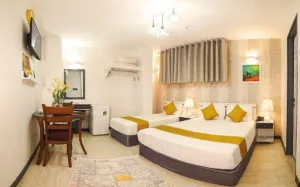 هتل آفتاب اصفهان - اتاق 3 تخته (1 تخت 2 نفره 1 تخت 1 نفره)