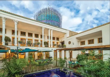 هتل کریاس اصفهان - نمای محوطه 