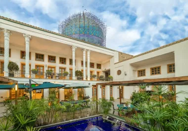 هتل کریاس اصفهان - نمای محوطه