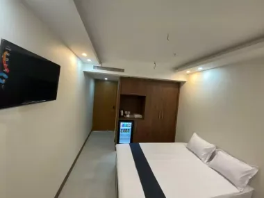 هتل آوات اصفهان - اتاق 2 تخته (1 تخت 2 نفره)