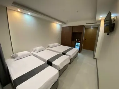 هتل آوات اصفهان - اتاق 3 تخته (3 تخت 1 نفره)