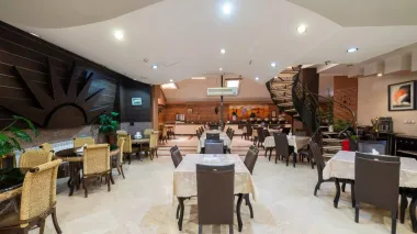 هتل پارت اصفهان - رستوران