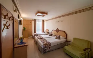 هتل صفوی اصفهان - اتاق 3 تخته (3 تخت 1 نفره)