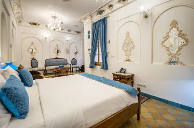 هتل قصر منشی اصفهان - اتاق 2 تخته (1 تخت 2 نفره)